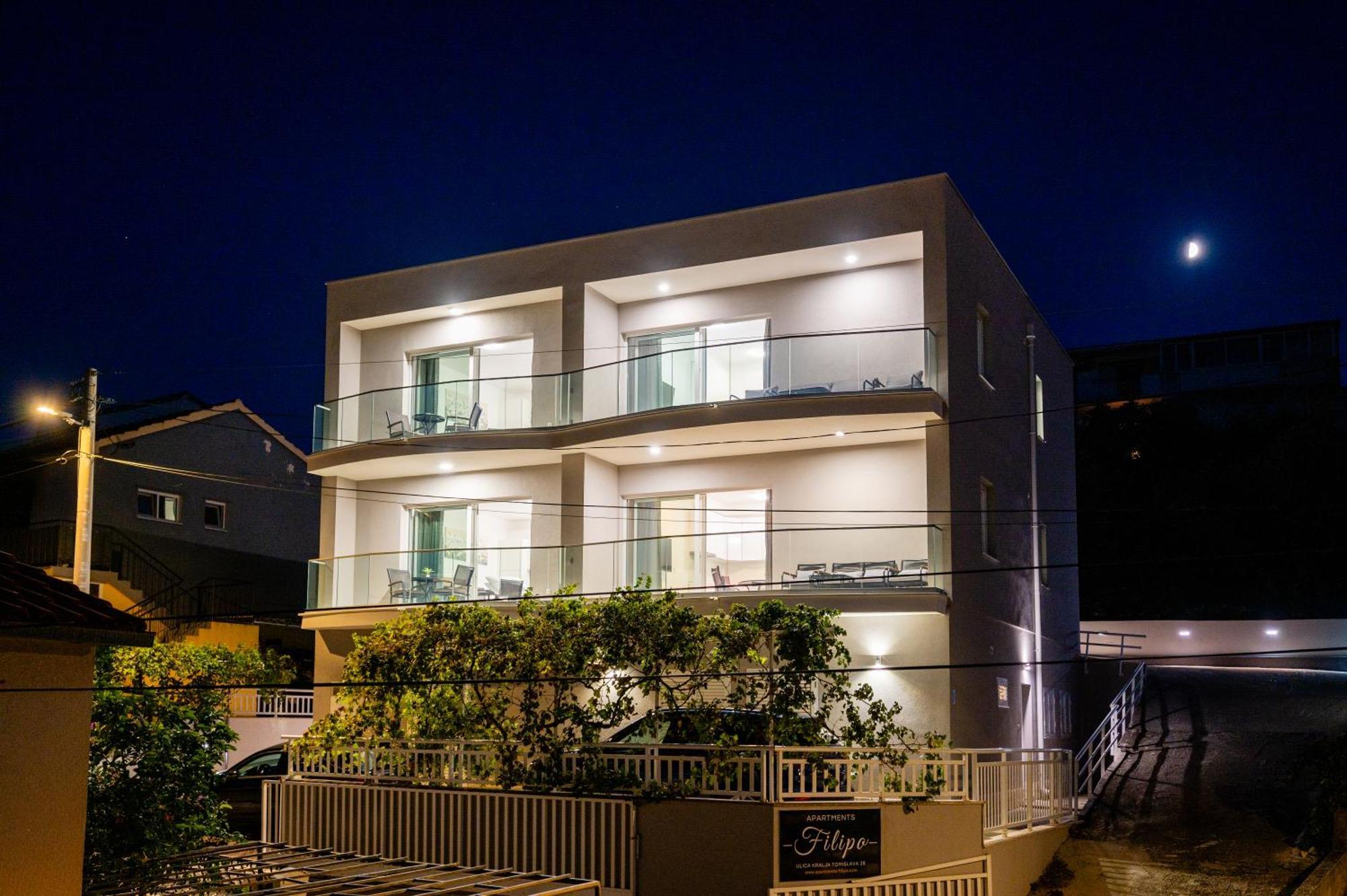 טרוגיר Apartments Filipo מראה חיצוני תמונה