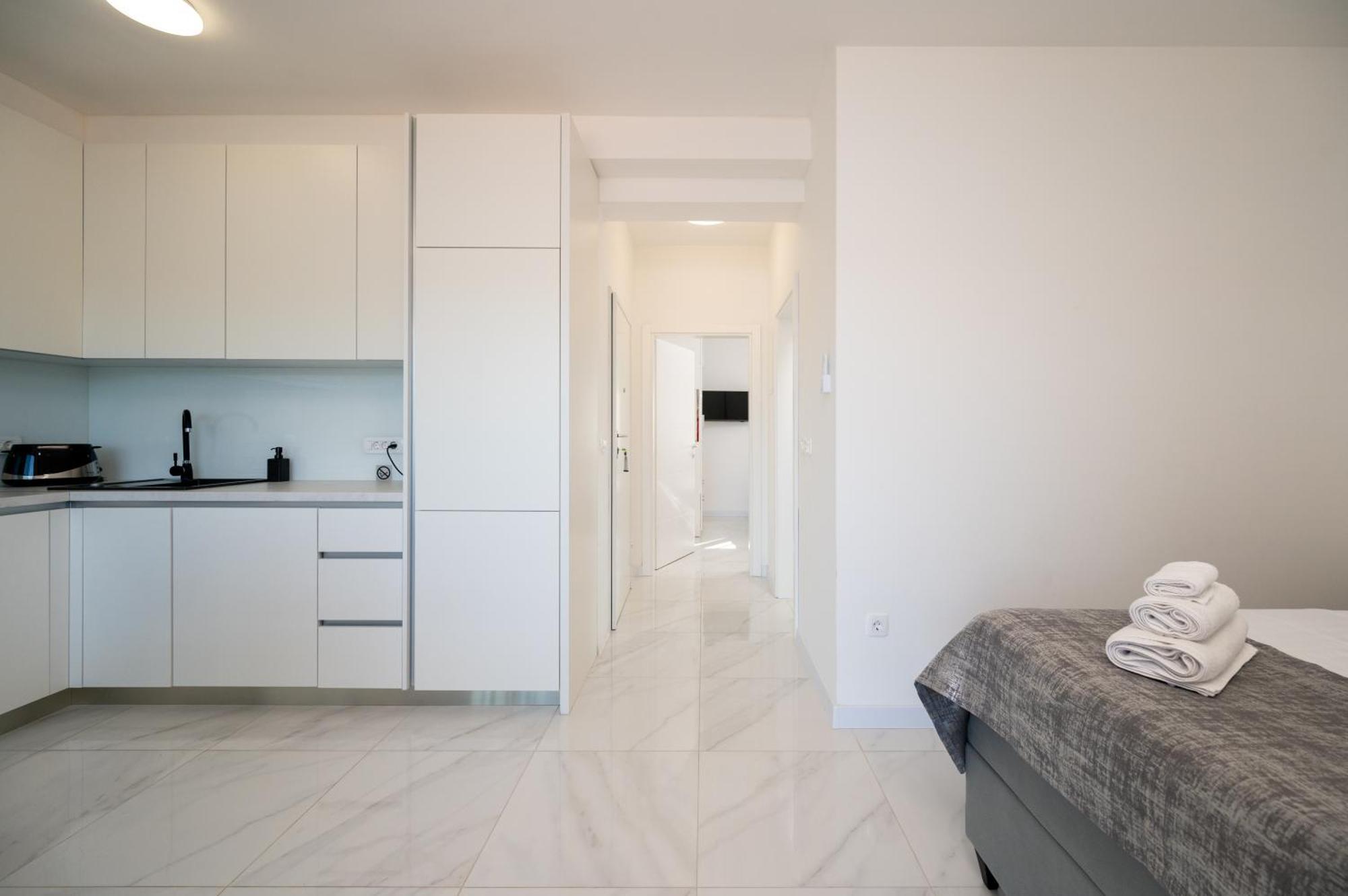 טרוגיר Apartments Filipo מראה חיצוני תמונה