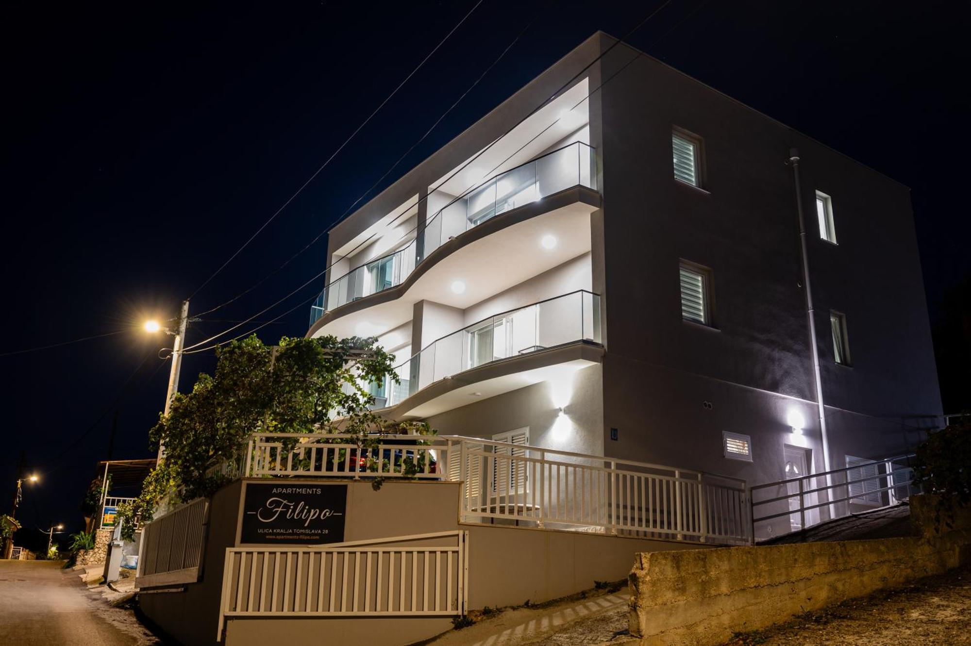 טרוגיר Apartments Filipo מראה חיצוני תמונה
