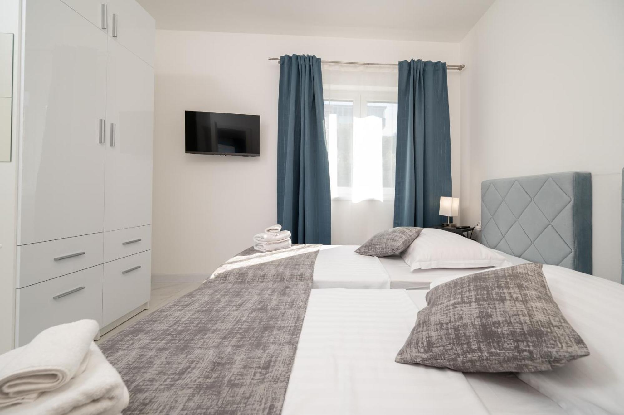 טרוגיר Apartments Filipo מראה חיצוני תמונה