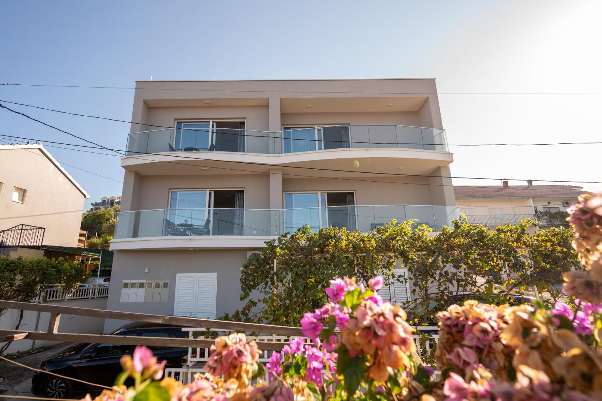 טרוגיר Apartments Filipo מראה חיצוני תמונה